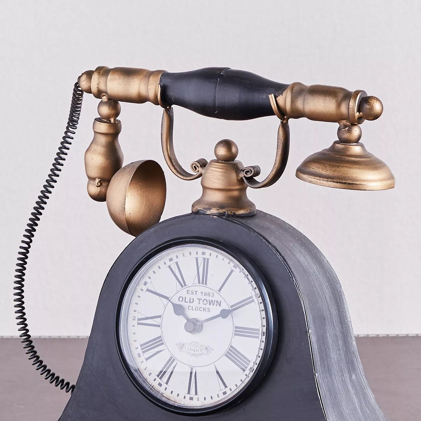 Belle Table Clock