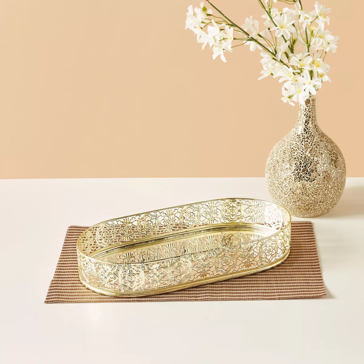 Metallic Mirror Top Oval Tray - 38x19 cms