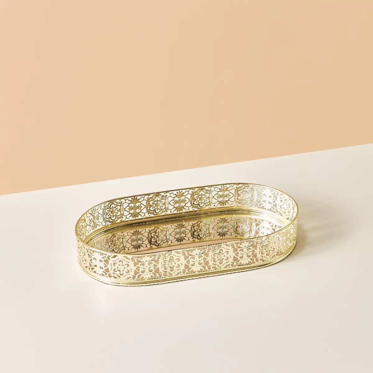 Metallic Mirror Top Oval Tray - 38x19 cms