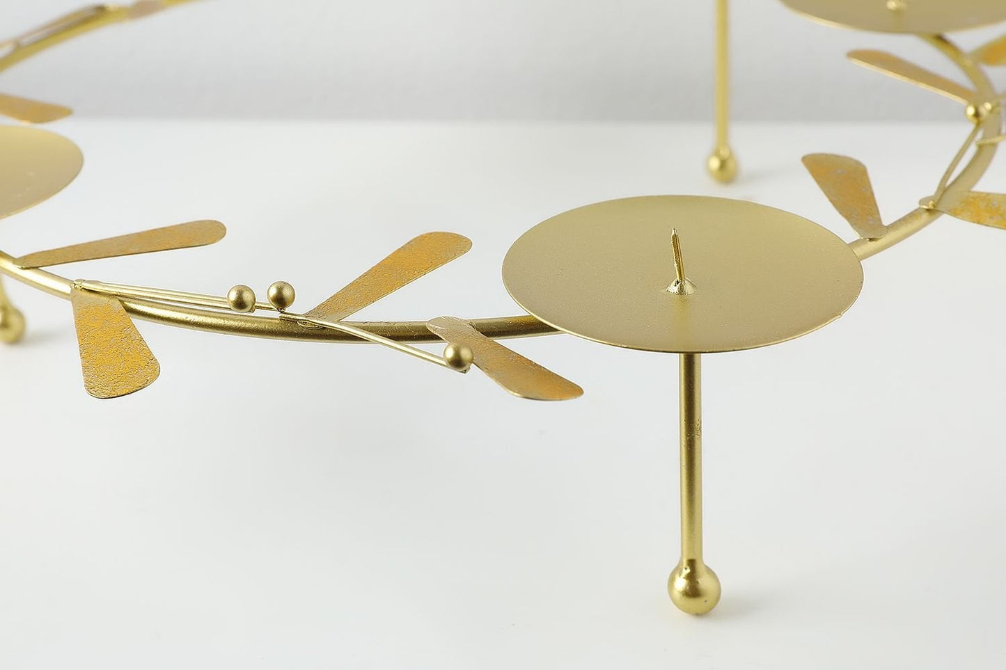 Olivia Candle Holder (Gold)