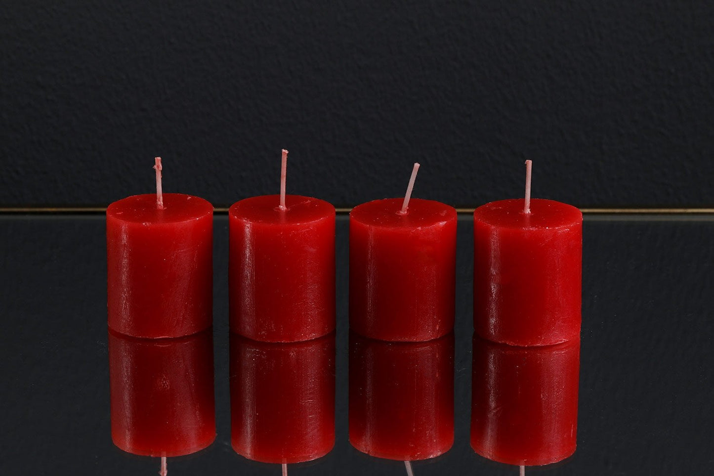 Rosewood Macaron Votive Candle (Red)